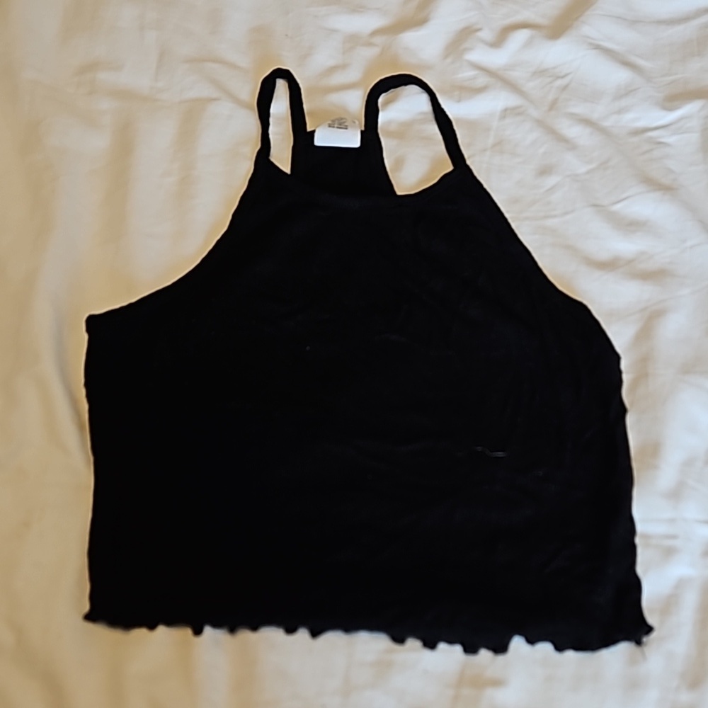 🩴 Black Spaghetti Strap Crop Top Size M